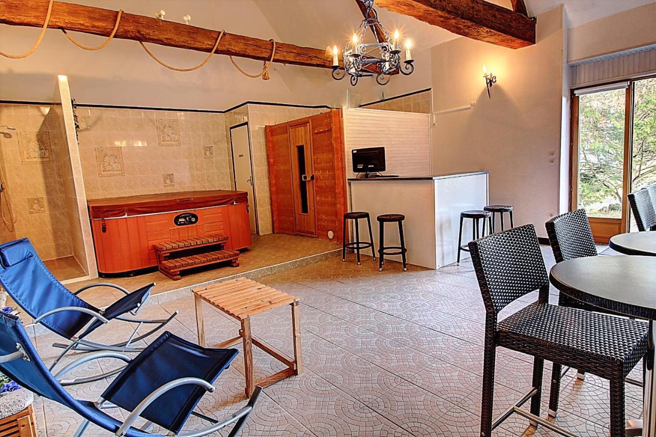 Gîte de la Courtaudière Le Petit-Pressigny Esterno foto